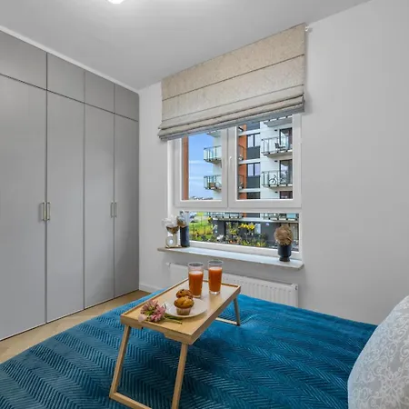 61m2 Wlochy - Parking, Gym, Balcony, Workspace - By Rentujemy *