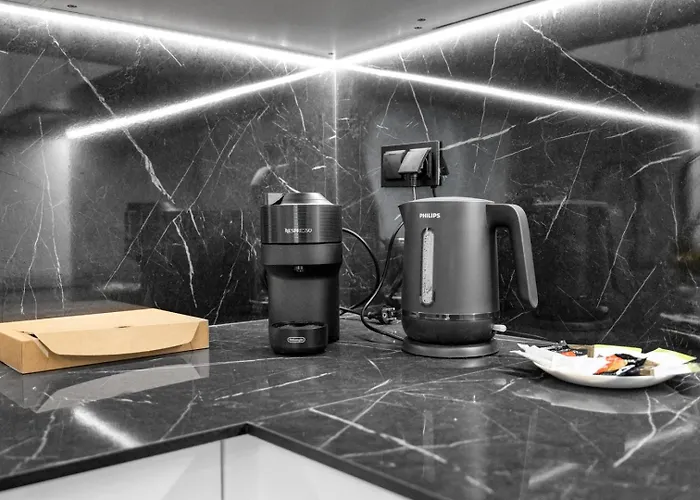 61m2 Wlochy - Parking, Gym, Balcony, Workspace - By Rentujemy Διαμέρισμα