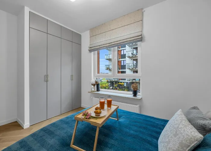 61m2 Wlochy - Parking, Gym, Balcony, Workspace - By Rentujemy *