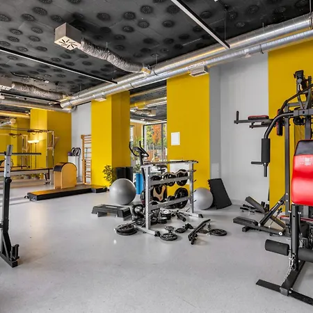 61m2 Wlochy - Parking, Gym, Balcony, Workspace - By Rentujemy Daire Varşova